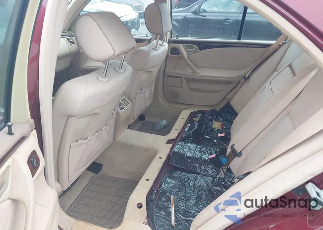 WDBJF65J3YA981405: 42357571