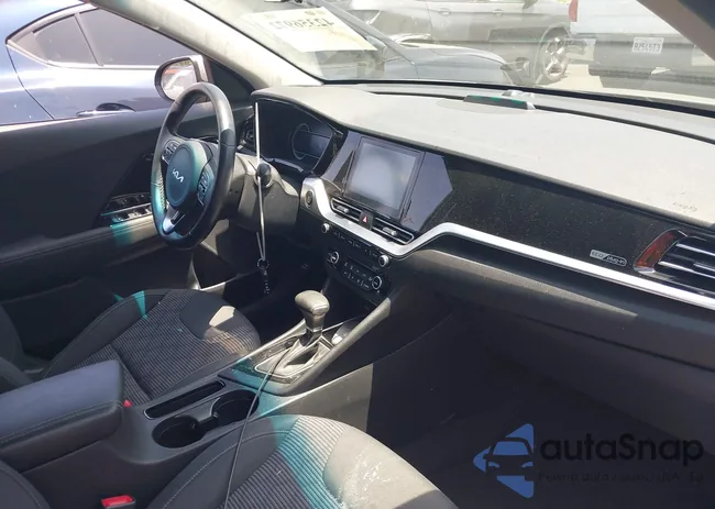 KNDCM3LD1N5546107: 42356972