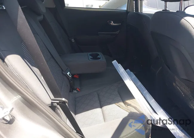 KNDCM3LD1N5546107: 42356972