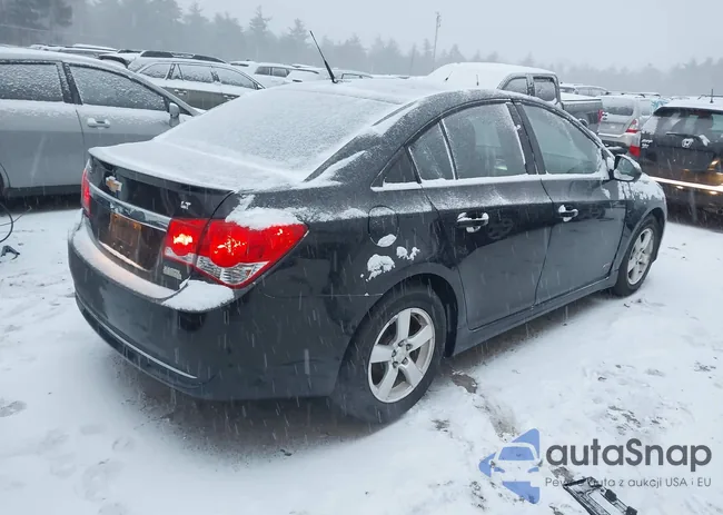 1G1PC5SB9E7167949: 42358231