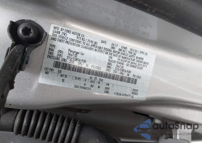 1FADP3F26HL251371: 42358271