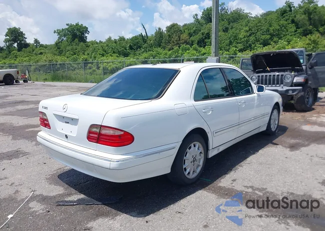 WDBJF65J71B309069: 42358308