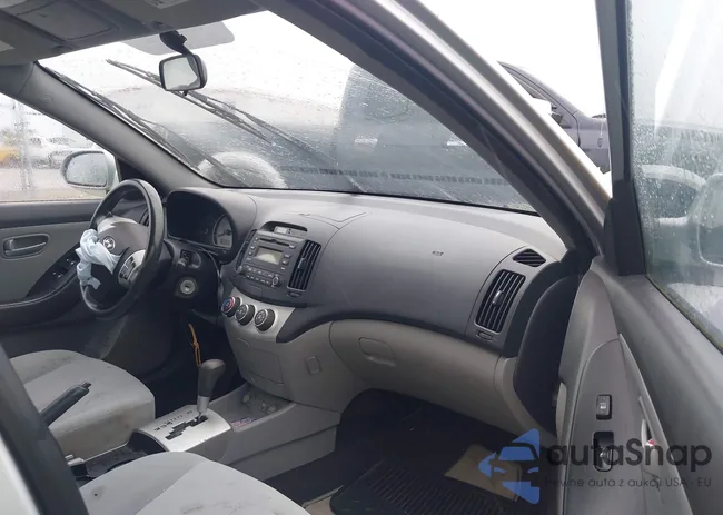 KMHDU46DX8U546280: 42358635