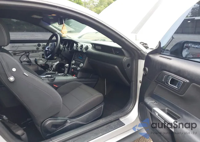 1FA6P8AM2H5208682: 42358650