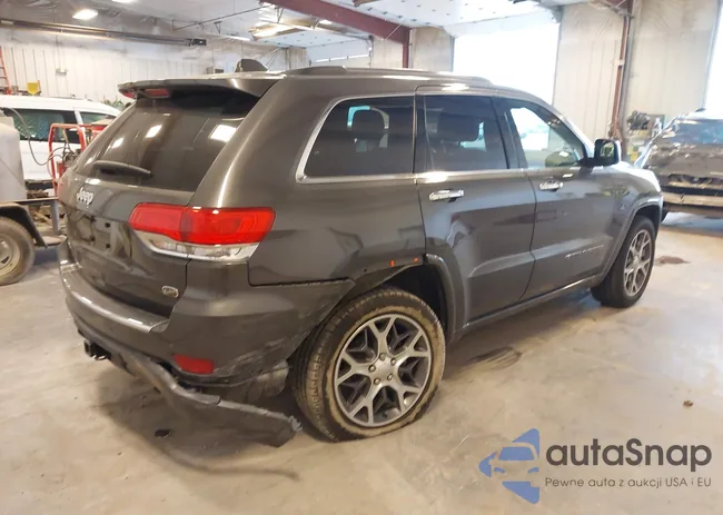 1C4RJFCGXLC101520: 42357833