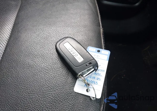 3C4NJDFB7NT181093: 42359152