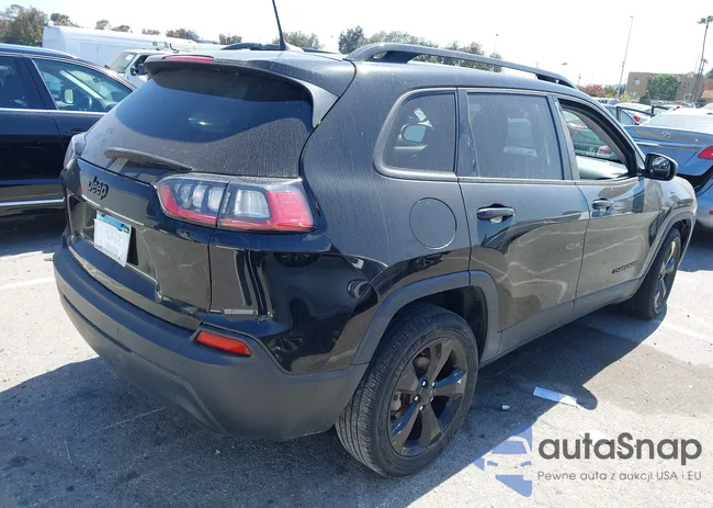 1C4PJLLB5LD561284: 42359302