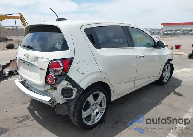 1G1JE6SB1F4164892: 42359377