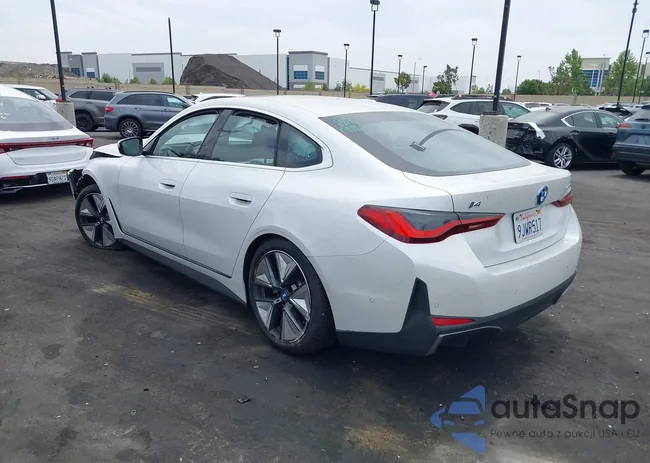 WBY43AW00RFR84264: 42359652