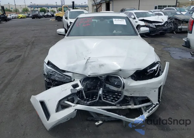 WBY43AW00RFR84264: 42359652