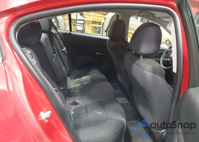 1G1PC5SBXE7140775: 42358801