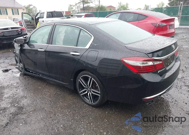 1HGCR2F53GA195194: 42358904