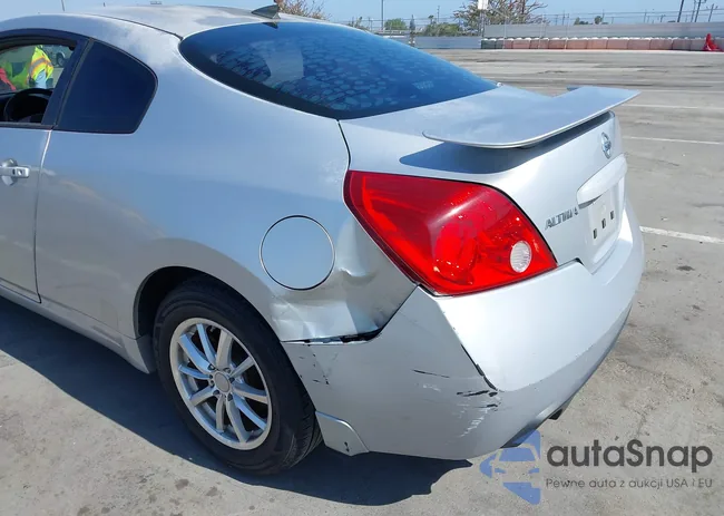 1N4AL24E59C192627: 42359727