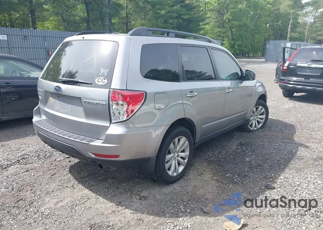 JF2SHBCC0BH749695: 42361133