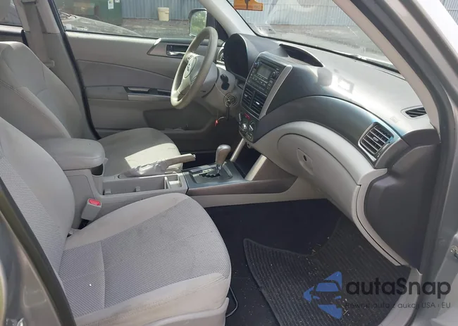 JF2SHBCC0BH749695: 42361133