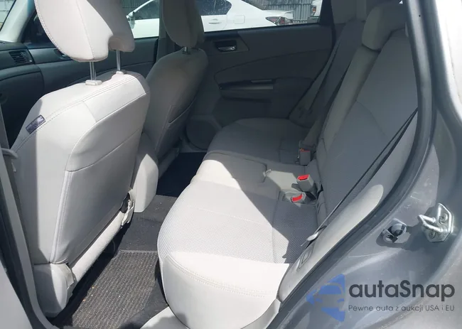 JF2SHBCC0BH749695: 42361133