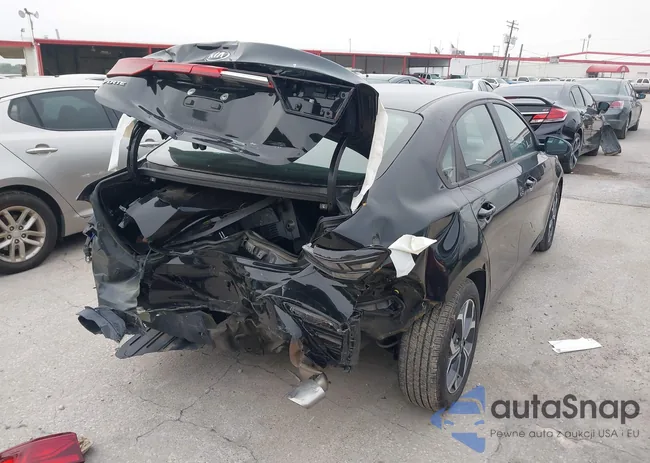 3KPF24AD6LE257852: 42361136