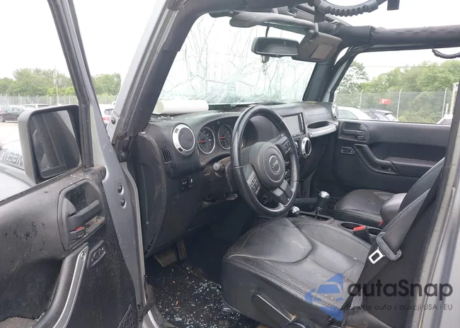 1C4BJWEGXFL646961: 42361275