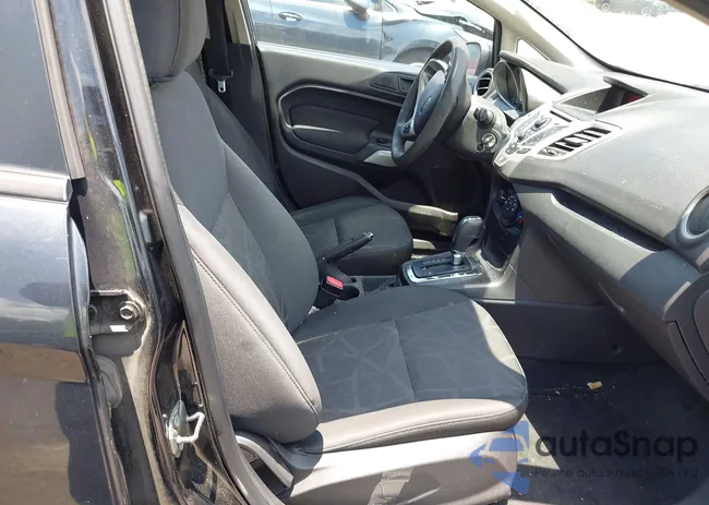 3FADP4BJ8DM218657: 42361329