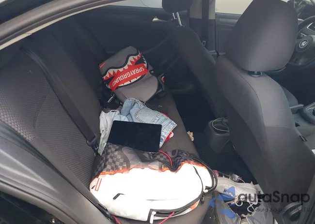 3VW2K7AJ7DM222733: 42361341