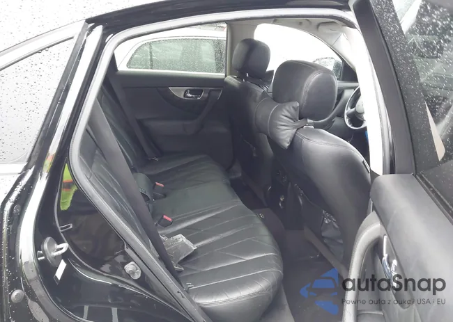 JNRAS18U79M100307: 42361362