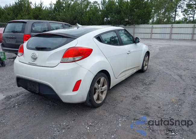 KMHTC6AD9DU155259: 42361365