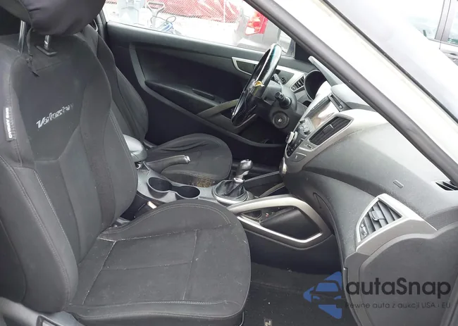 KMHTC6AD9DU155259: 42361365