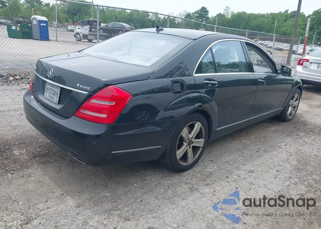 WDDNG8GB5BA370158: 42361380