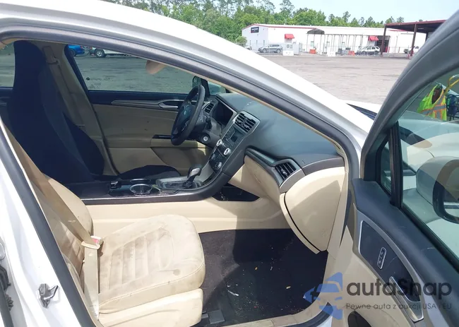 3FA6P0HR4DR289243: 42361387