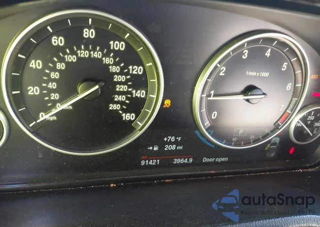 5UXWX9C53G0D64300: 42361450