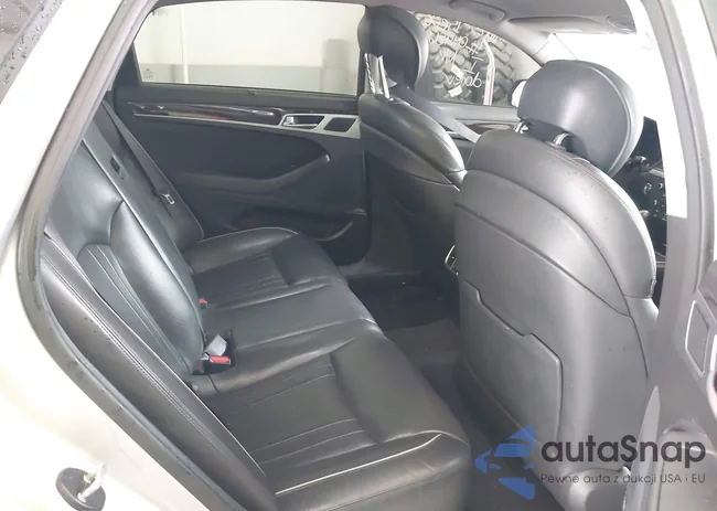 KMHGN4JE3FU049868: 42361465