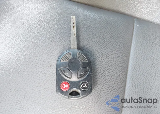 1FTYR1CM9HKA90780: 42361529