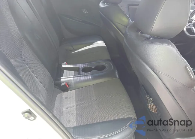 KMHTC6ADXCU028115: 42361550