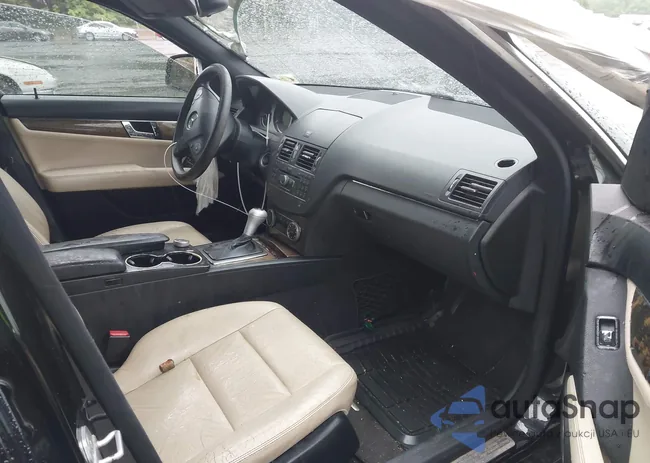 WDDGF56X28F106480: 42361585