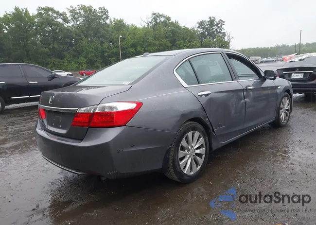 1HGCR2F81DA222690: 42361652