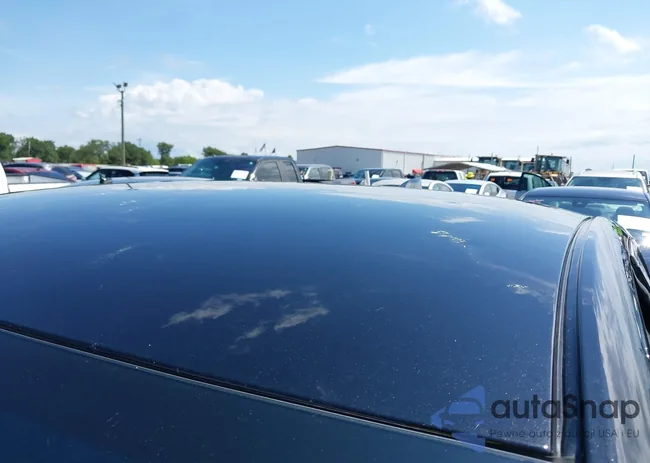 1G1ZD5ST2SF118611: 42361676