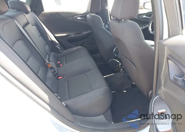 1G1ZE5ST8HF221506: 42360811