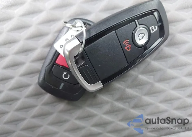 1FMCU9BZ6LUC60607: 42360853