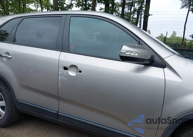 5XYKT3A17DG406818: 42360974