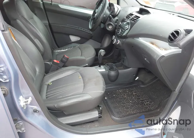 KL8CB6S99EC501084: 42361070