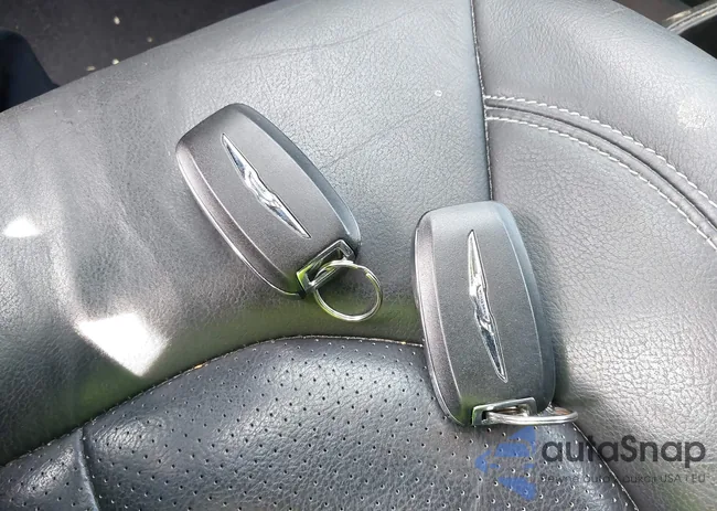 2C4RC1EG7KR715554: 42362470