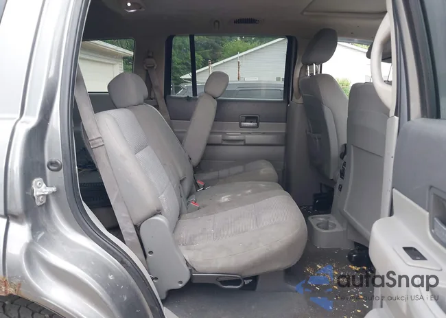 1D8HB48N38F135424: 42361776