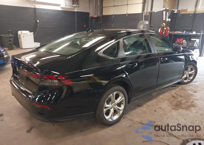 1HGCY1F2XRA057383: 42361976