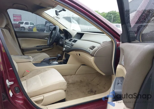 1HGCP26408A164547: 42362000