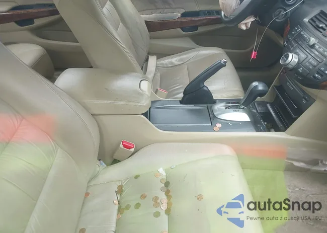 1HGCP3F83BA007157: 42362074