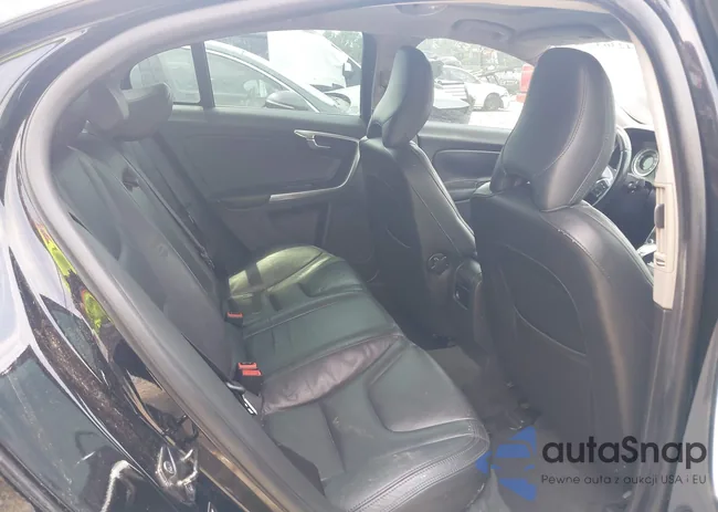 YV1612FH1D2172607: 42363238