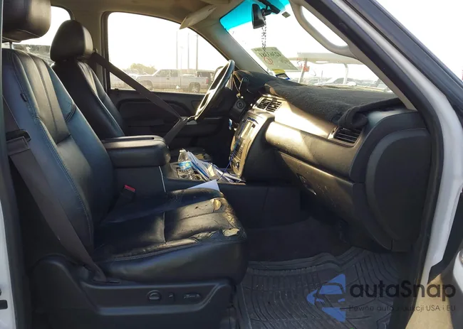 1GNSCJE07DR185476: 42363381