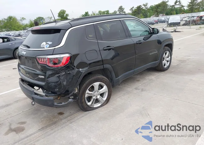 3C4NJDBBXJT222915: 42363416