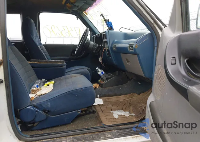 1FTCR14X6RPC13703: 42363670