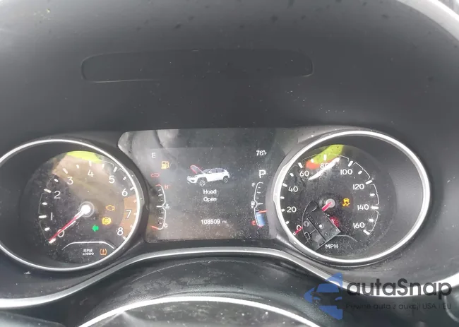 3C4NJDBB2JT246030: 42362899